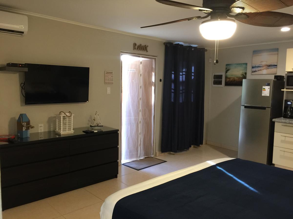 The Pier Beach Inn & Suites Willemstad Eksteriør bilde